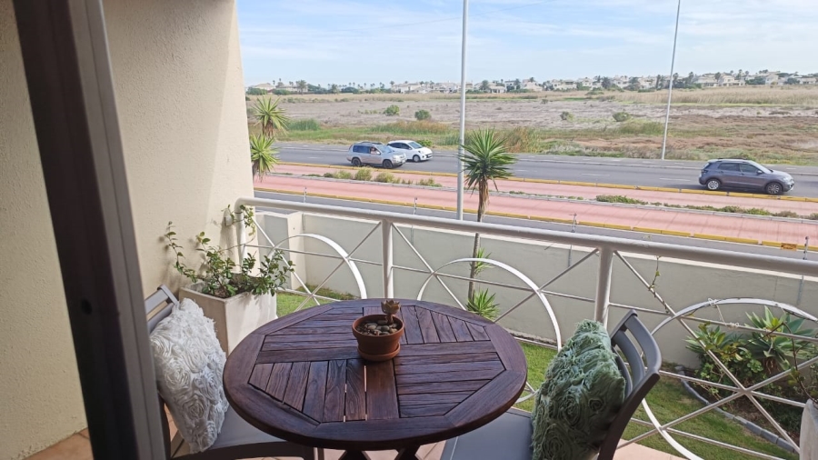 To Let 2 Bedroom Property for Rent in Milnerton Central Western Cape